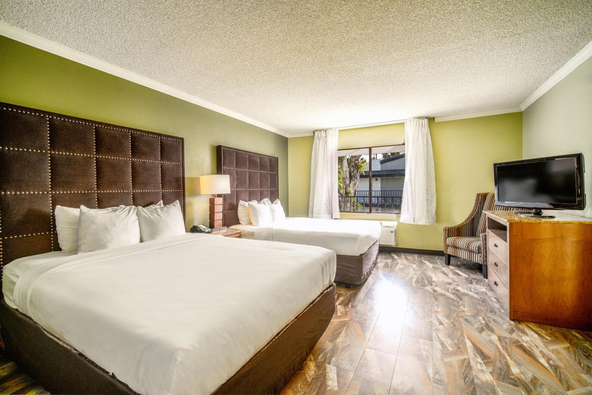 The Buena Park Hotel & Suites Zewnętrze zdjęcie